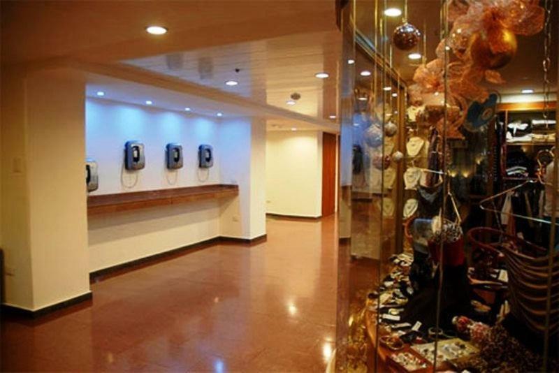 Hotel Cristina Suites Puerto La Cruz 외부 사진