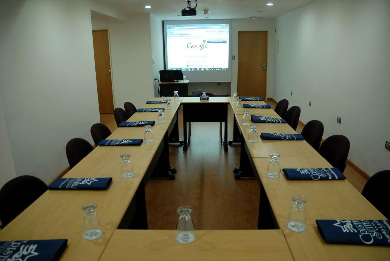 Hotel Cristina Suites Puerto La Cruz 외부 사진